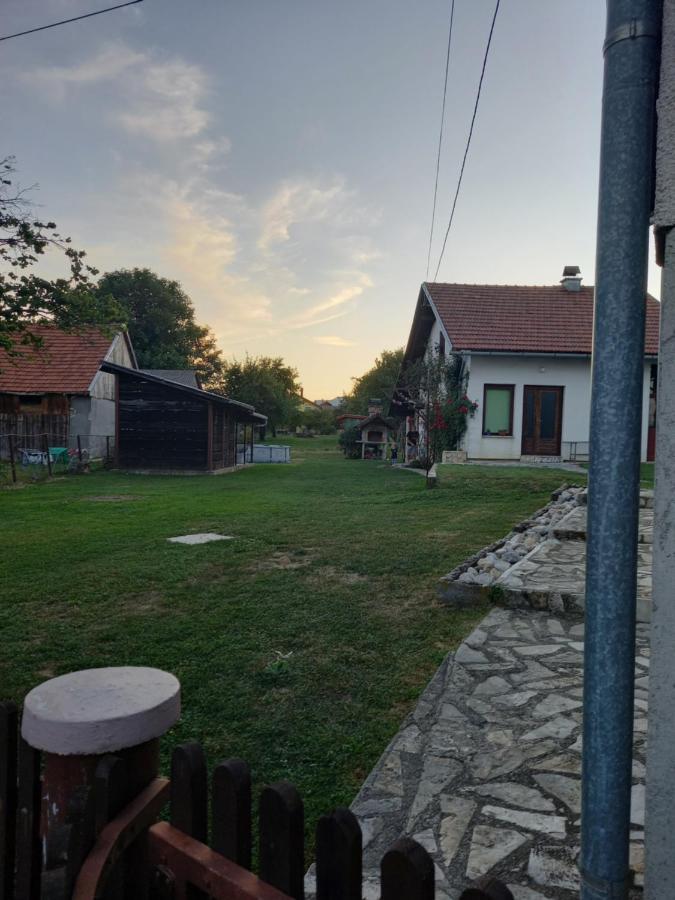 Apartman Ivano Apartment Gospic Exterior photo